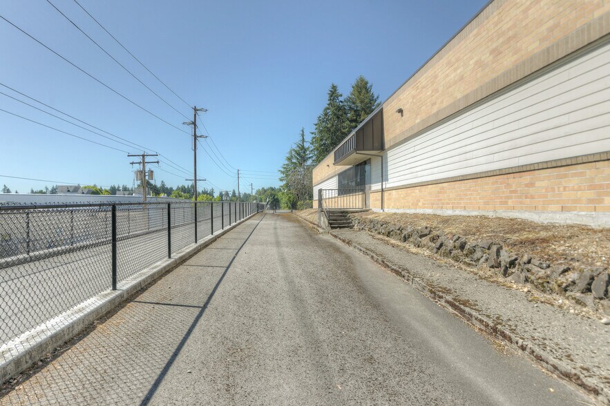 More Photos Of 3738 Pacific Ave SE, Olympia General Retail For Sale