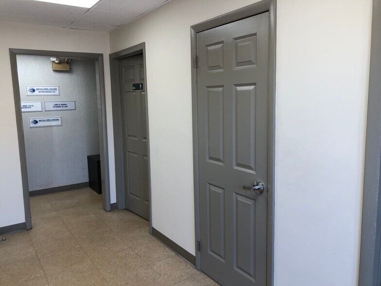 More Photos Of 170 Changebridge Rd, Montville Office For Sale