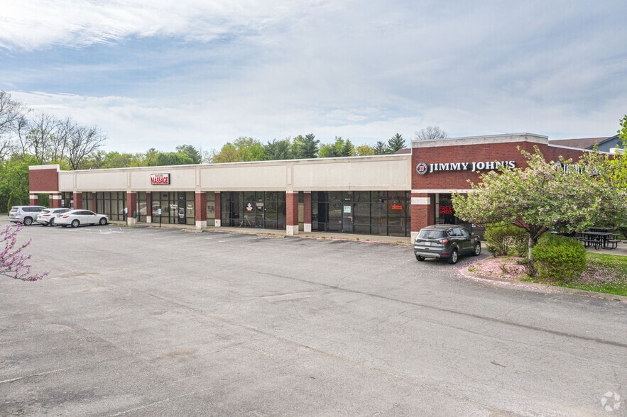 More Photos Of 1520 Memorial Blvd, Murfreesboro General Retail For Lease