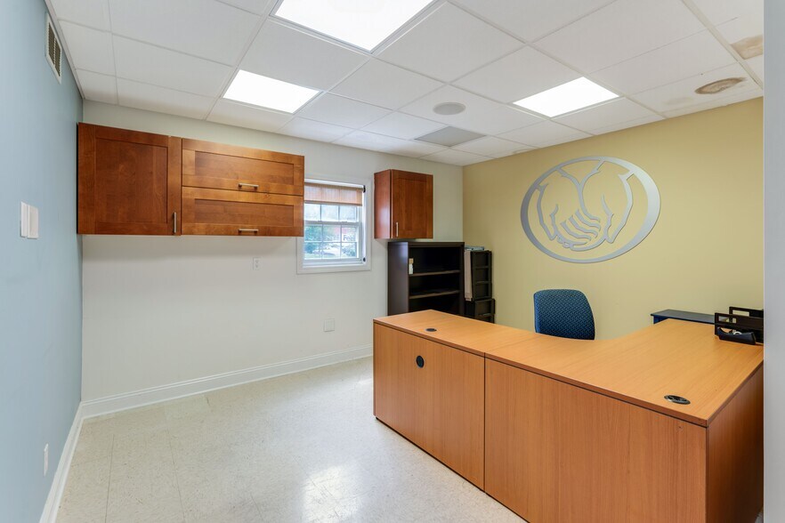 More Photos Of 531 Mullica Hill Rd, Mullica Hill Office For Sale