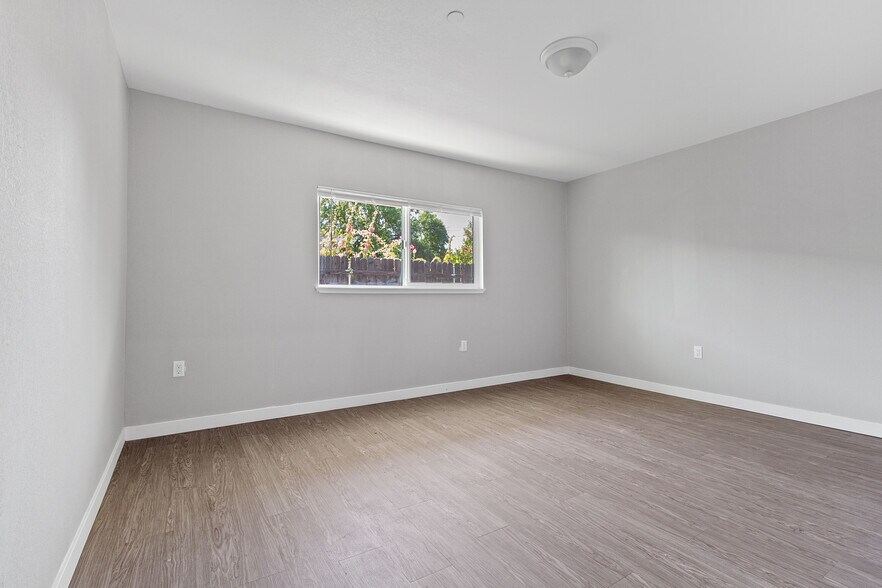 More Photos Of 26825 Woodland ave, Esparto Apartments For Sale