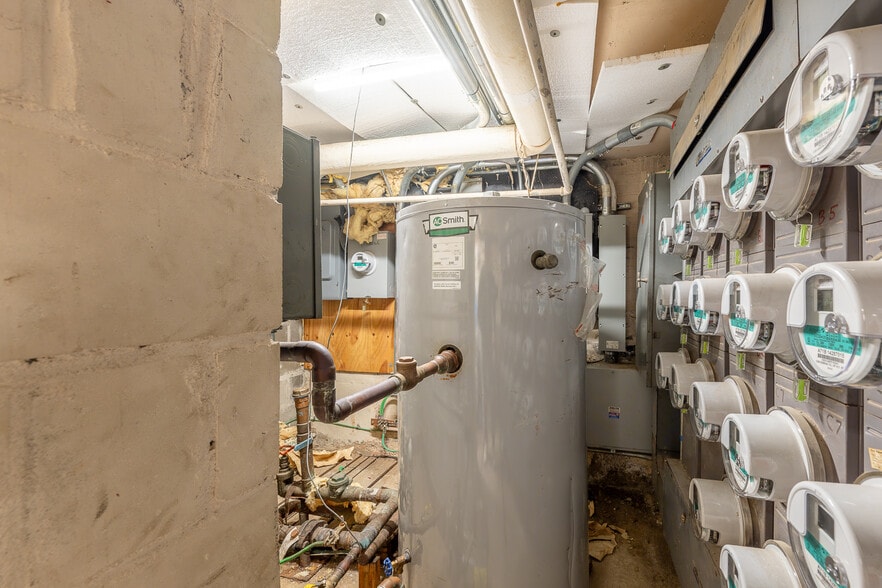 More Photos Of 118-16 91st Ave, Richmond Hill Apartments For Sale