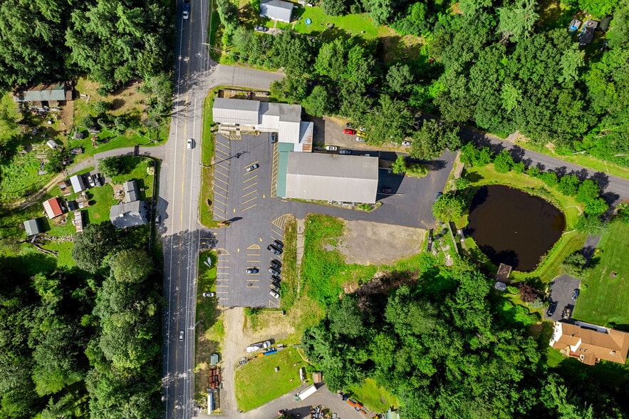 More Photos Of 313 Route 125, Brentwood Light Distribution For Lease