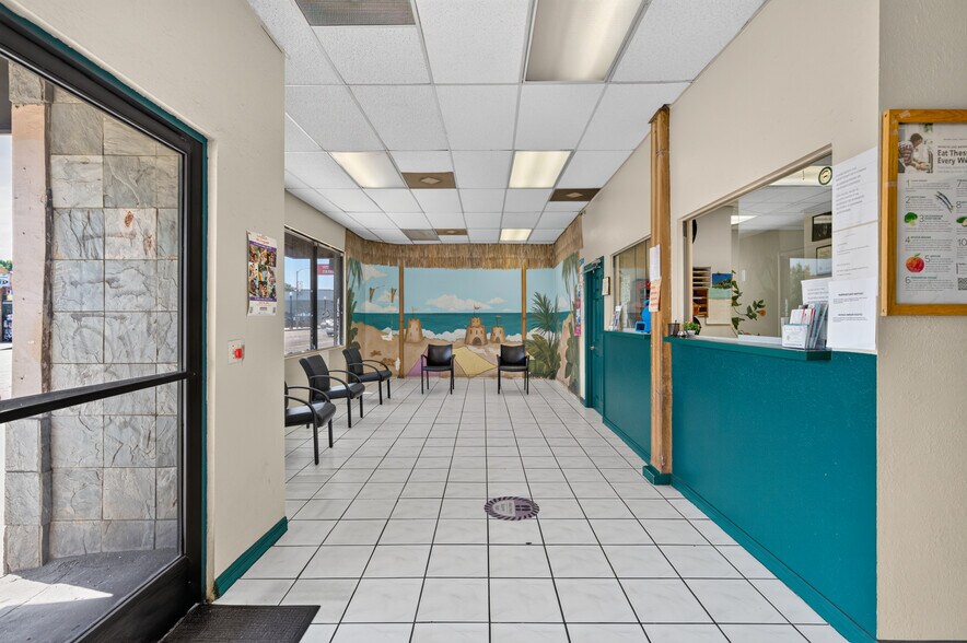 More Photos Of 1167-1201 E Florence Ave, Los Angeles Warehouse For Lease