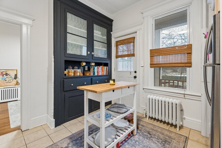 More Photos Of 499 Valley St, Maplewood Storefront Retail Residential For Sale