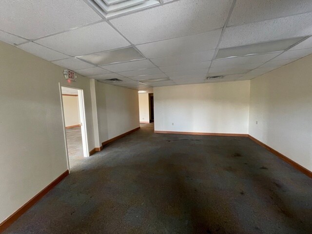 More Photos Of 1026-1028 N Main St, Bowling Green Storefront Retail Residential For Sale