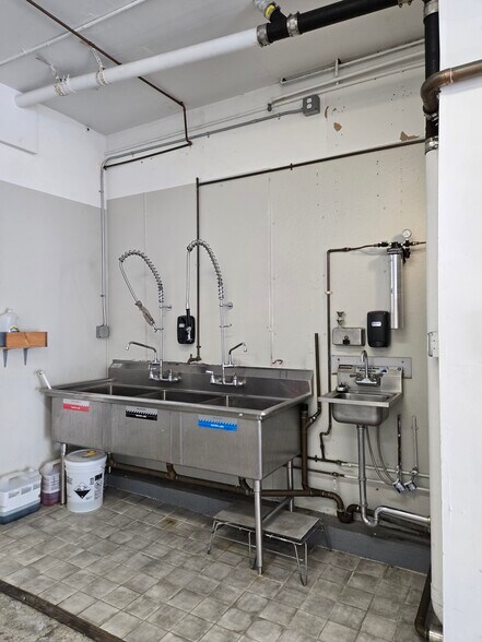 More Photos Of 32 Shotwell St, San Francisco Flex For Lease