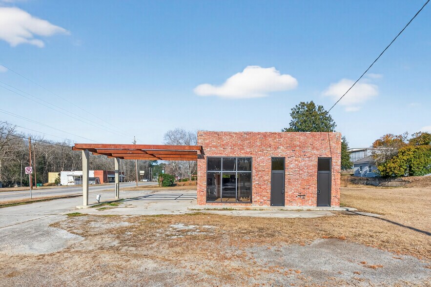 More Photos Of 4800 Lamb Ave, Union Point Service For Sale