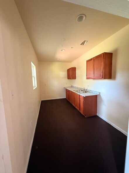 More Photos Of 16160 Porter Ln, Porter Land For Lease