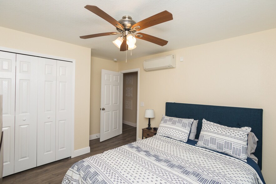 More Photos Of 915 E Palmetto St, Lakeland Apartments For Sale