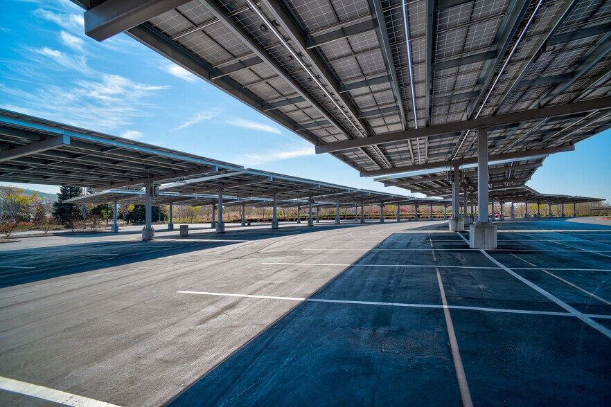 More Photos Of 4207 Town Center Blvd, El Dorado Hills Office For Lease