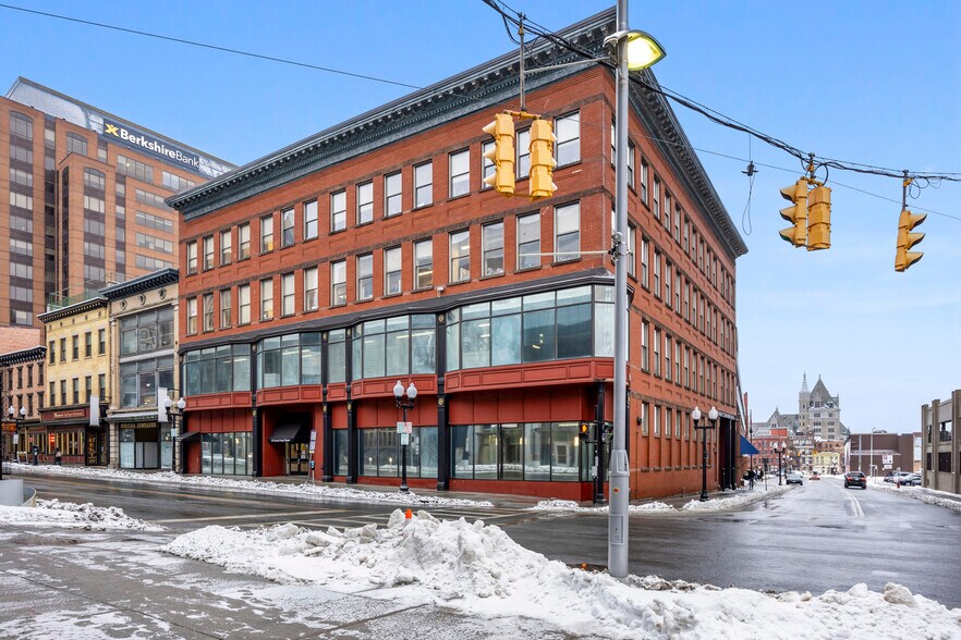 More Photos Of 60 S Pearl St, Albany Office For Sale