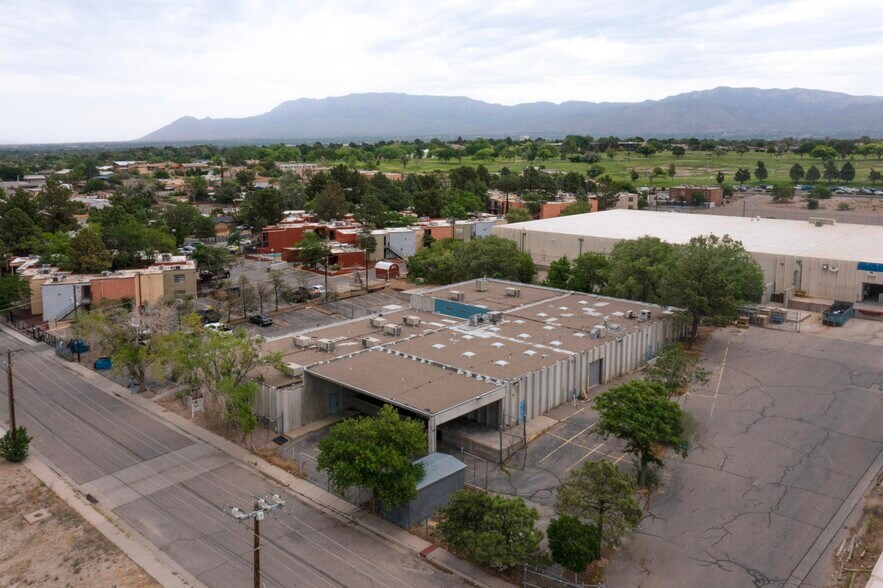 More Photos Of 1920 Columbia Dr SE, Albuquerque Warehouse For Lease