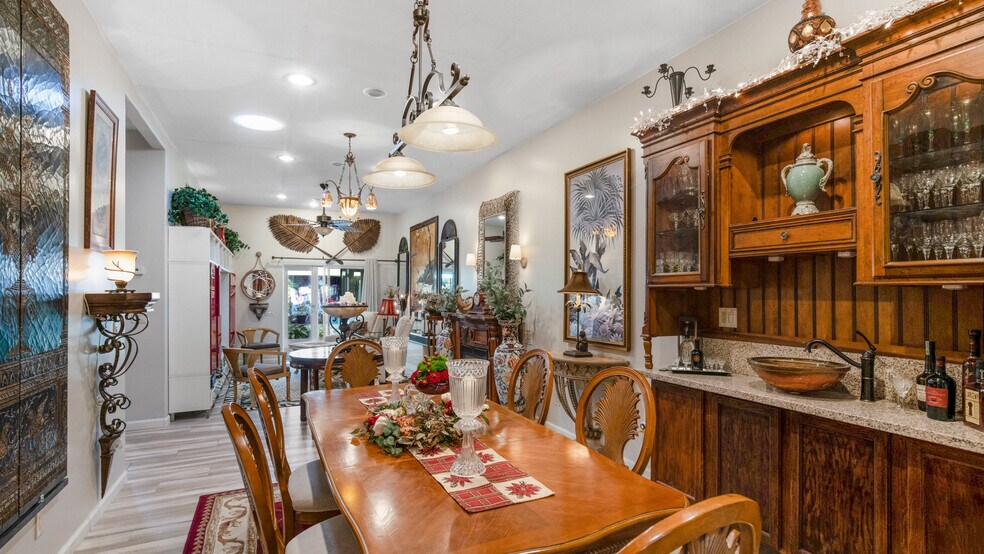 More Photos Of 1403 Rowena Way, Sacramento Specialty For Sale