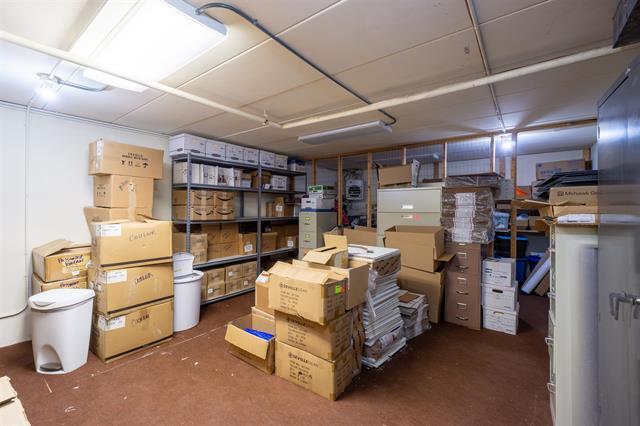 More Photos Of 1818 Grand Ave, Wausau Office For Sale