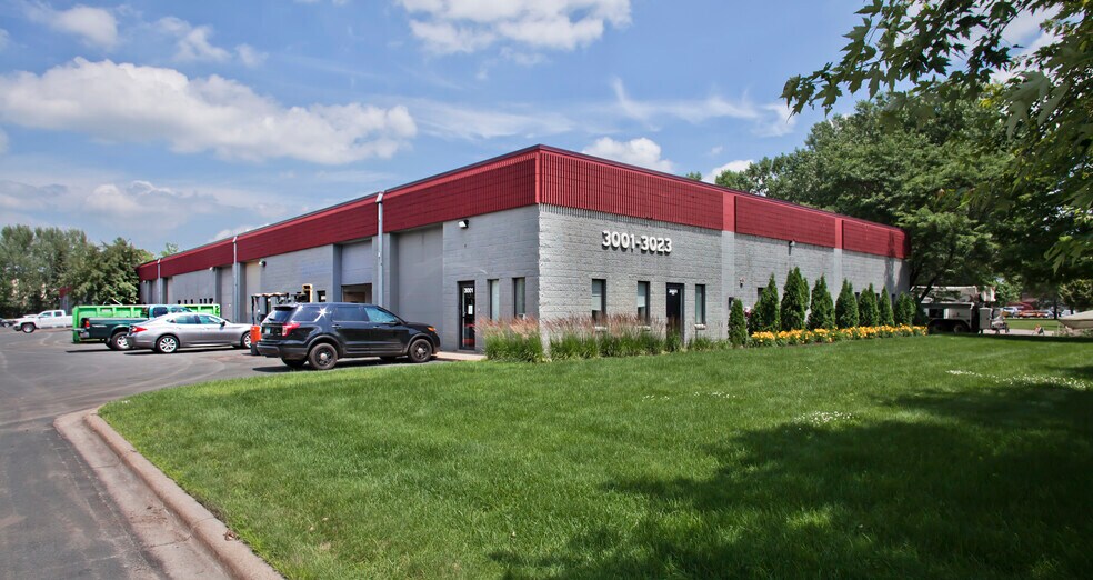 More Photos Of 3001-3023 82nd Ln NE, Blaine Light Manufacturing For Lease