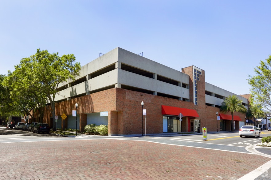 More Photos Of 709-709 S Oregon Ave, Tampa General Retail For Lease