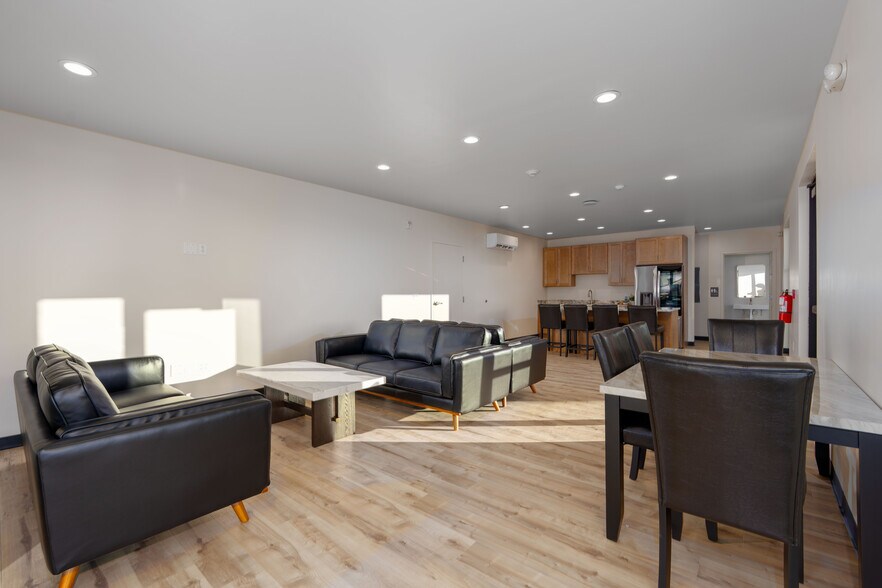 More Photos Of 2050 N 300 W, Spanish Fork Specialty For Sale