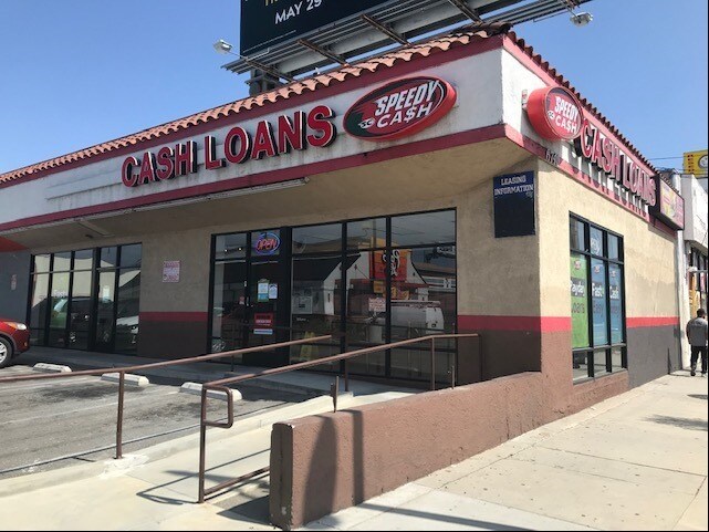 More Photos Of 6740 Reseda Blvd, Reseda Storefront For Lease