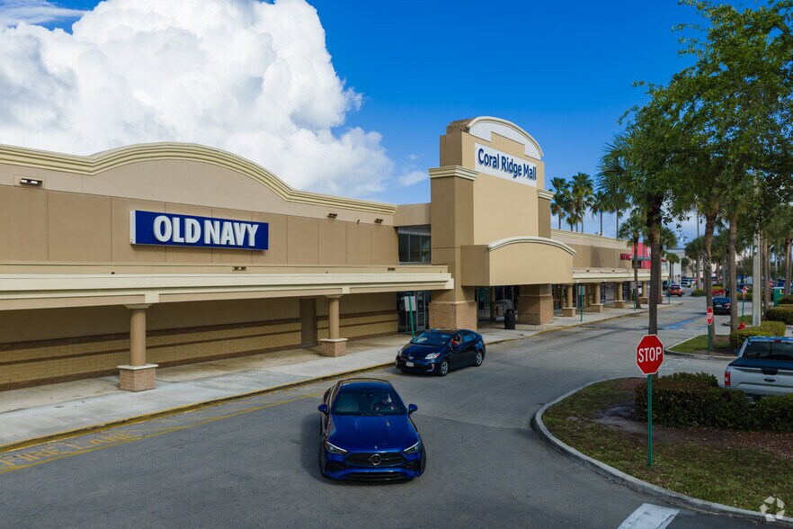 More Photos Of 3200-3400 N Federal Hwy, Fort Lauderdale Unknown For Lease
