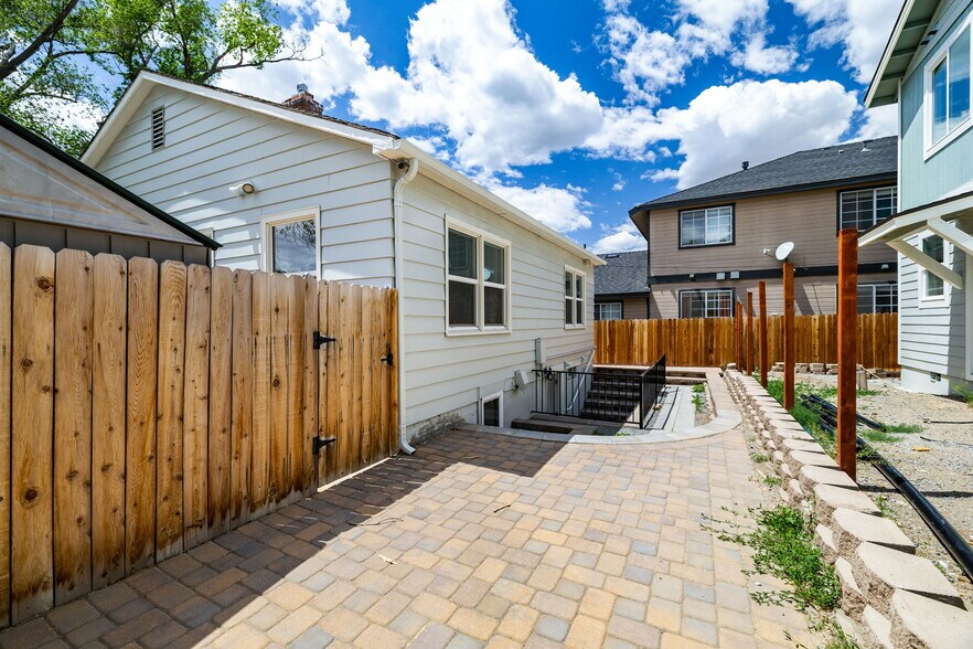 More Photos Of 263 Cheney St, Reno Multifamily For Sale