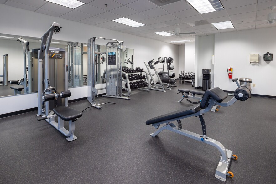 More Photos Of 4550 N Point Pky, Alpharetta Office For Lease