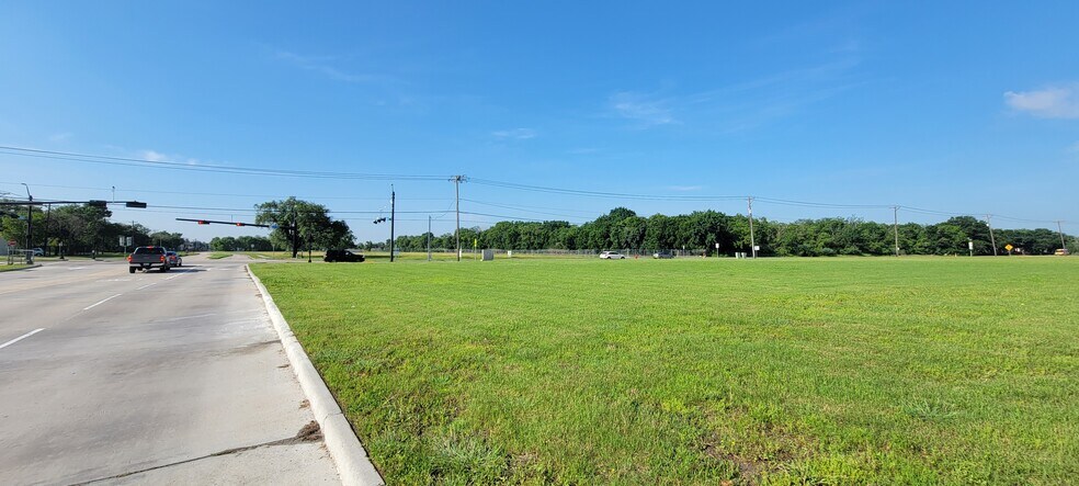 More Photos Of FM 518 @ @ Louisiana, League City Land For Sale