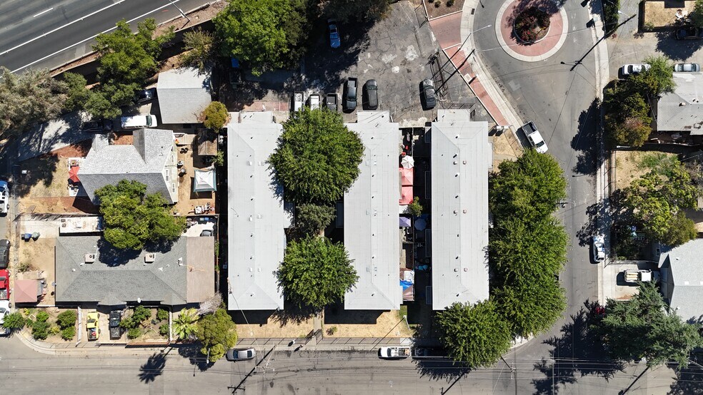 More Photos Of 6221-6225 39th St, Sacramento Apartments For Sale
