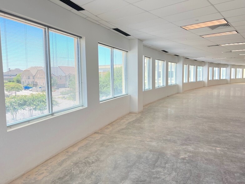 More Photos Of 2520 King Arthur Blvd, Lewisville General Retail For Sale