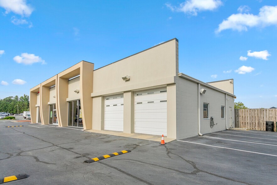 More Photos Of 2437 S Church St, Burlington Auto Dealership For Sale