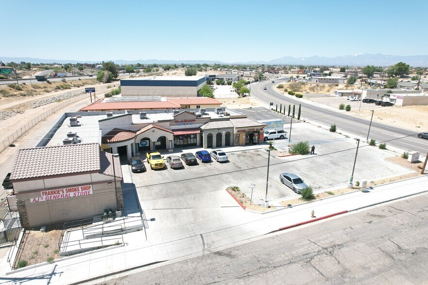 More Photos Of 15517 Village Dr, Victorville Storefront Retail Office For Lease