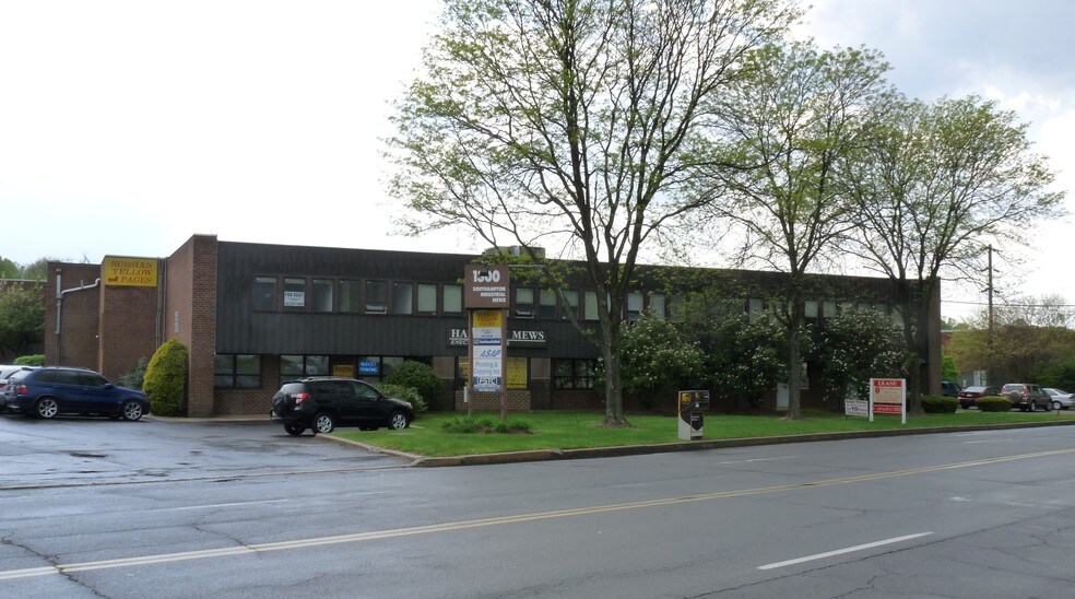 More Photos Of 1300 Industrial Blvd, Southampton Light Distribution For Sale