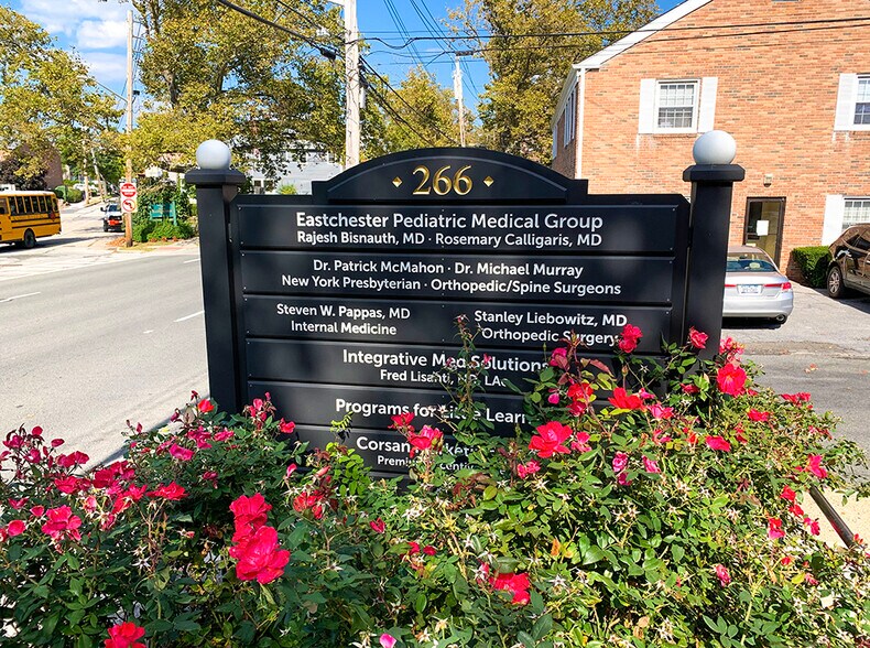 Primary Photo Of 266 White Plains Rd, Eastchester Office For Sale