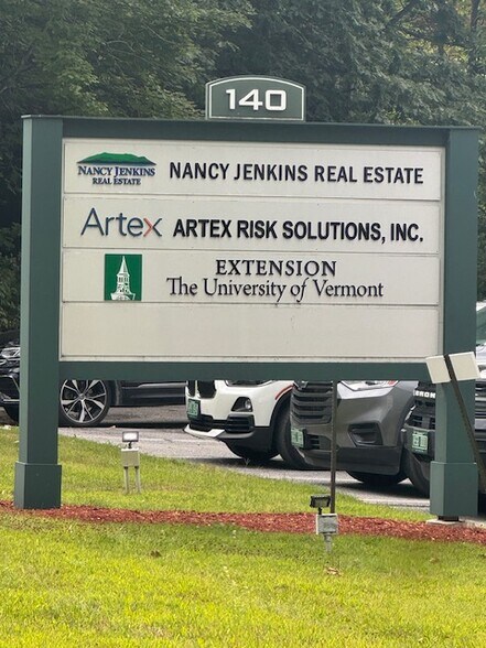 More Photos Of 140 Kennedy Dr, South Burlington Office For Lease