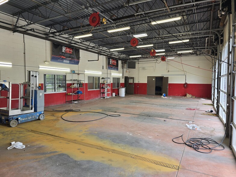 More Photos Of 9401 W 171st St, Tinley Park Carwash For Sale
