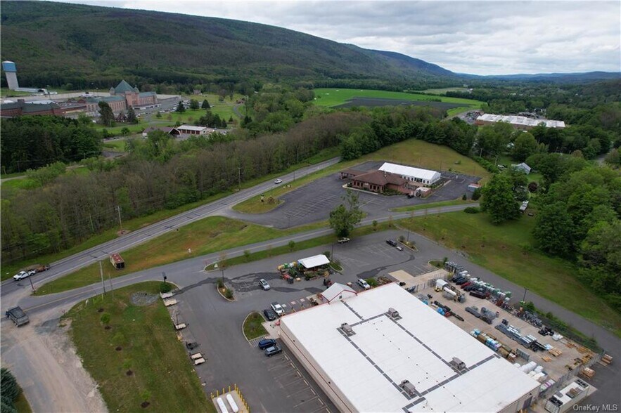 More Photos Of 7400 State Route 209, Napanoch Restaurant For Sale
