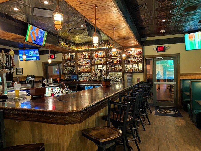 More Photos Of 3355 Patriot Pky, Sumter Restaurant For Sale