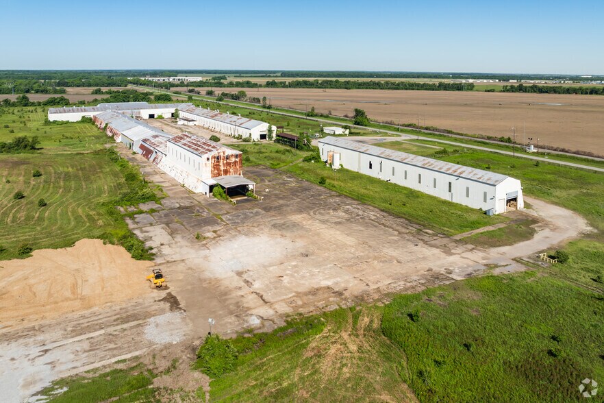More Photos Of 1001 Rainer Rd, West Memphis Warehouse For Lease