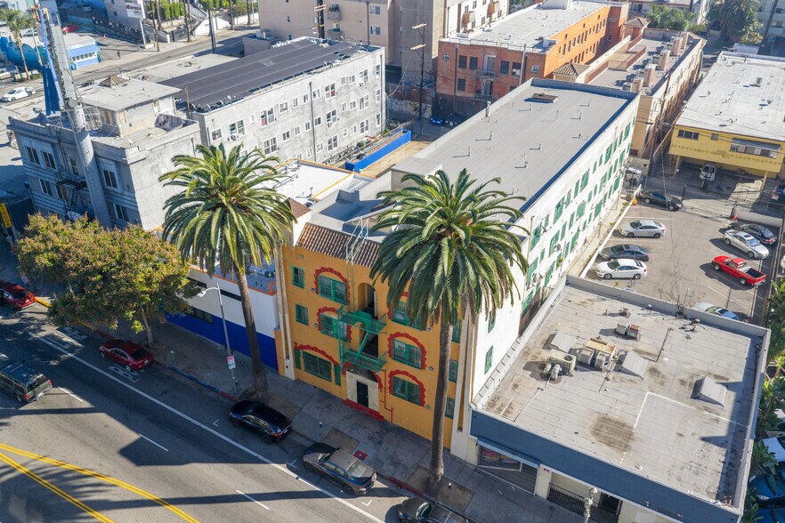 More Photos Of 320 S Alvarado St, Los Angeles Apartments For Sale