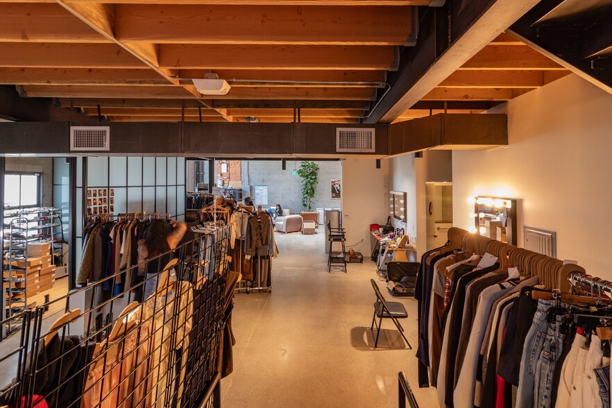 More Photos Of 2352 Ripple St, Los Angeles Loft Creative Space For Sale