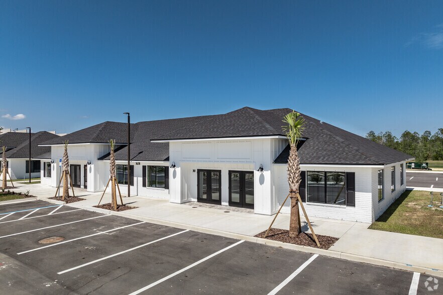 More Photos Of 1638 Corsair Ln, Middleburg Medical For Sale