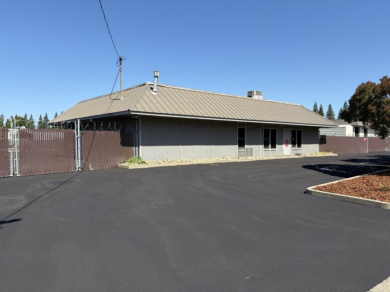 Primary Photo Of 11391 Pyrites Way, Rancho Cordova Light Manufacturing For Lease