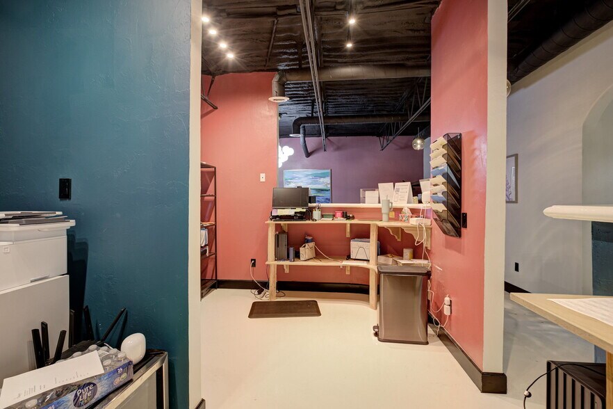 More Photos Of 6500 N Meridian Ave, Oklahoma City Medical For Sale