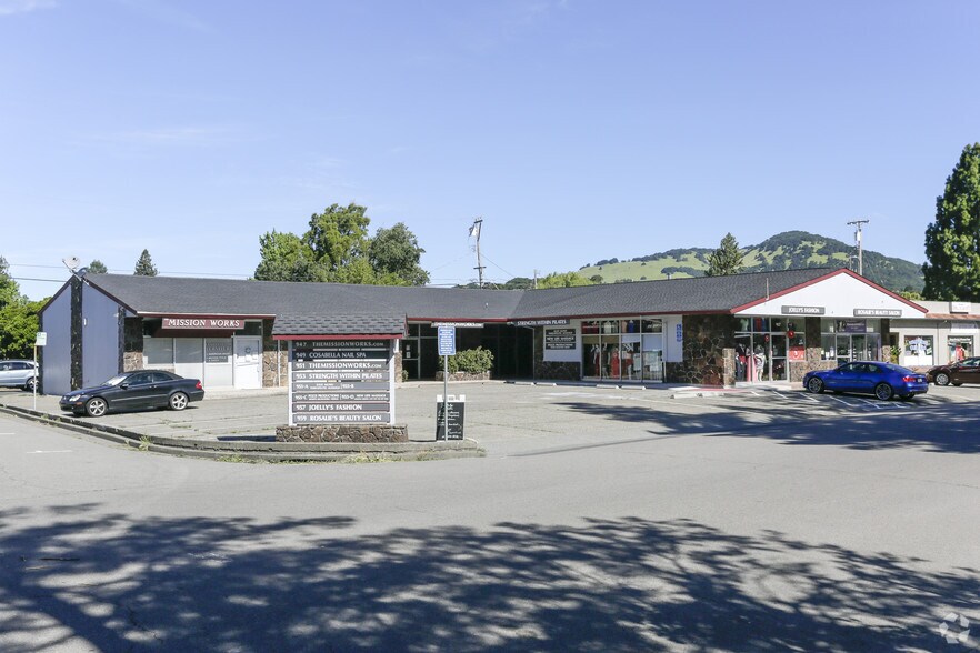 Primary Photo Of 947-959 Front St, Novato General Retail For Lease