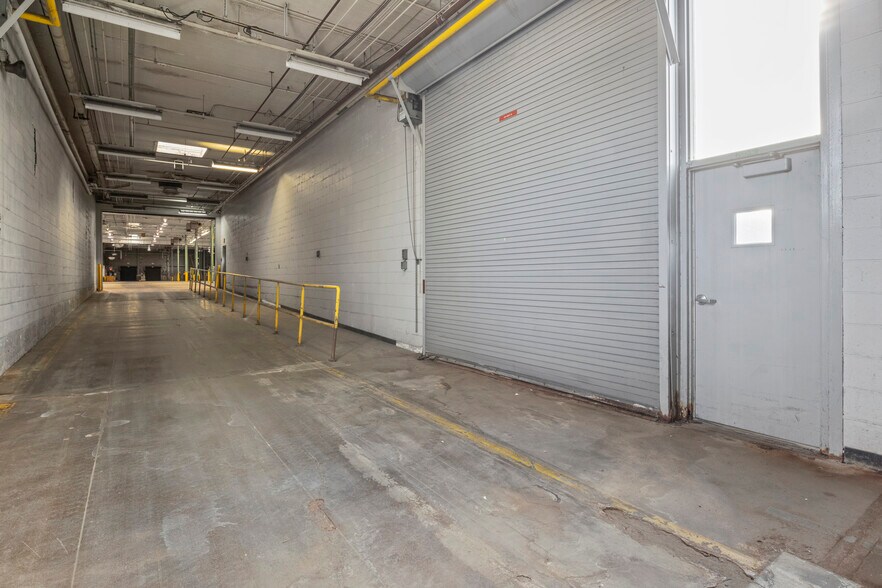 More Photos Of 700 Resende Rd, Webster Unknown For Lease