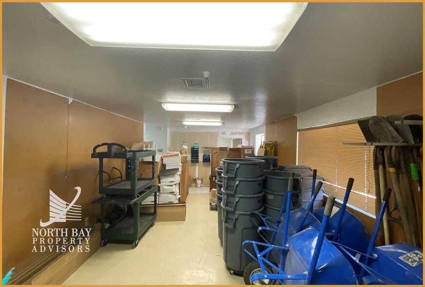 More Photos Of 978 Kaiser Rd, Napa Warehouse For Sale