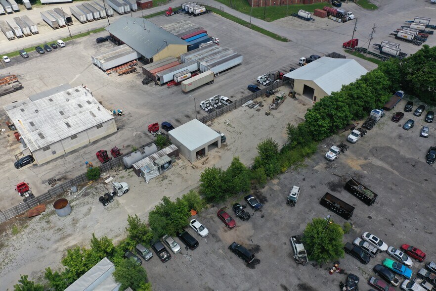 More Photos Of 3111 Dixie Hwy, Louisville Warehouse For Sale