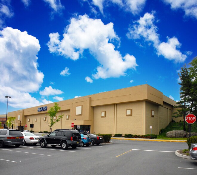 Primary Photo Of 85 W Route 59, Nanuet Freestanding For Lease