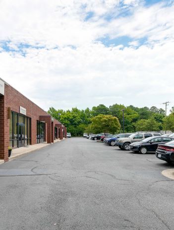 More Photos Of 2571 Homeview Dr, Henrico Medical For Lease