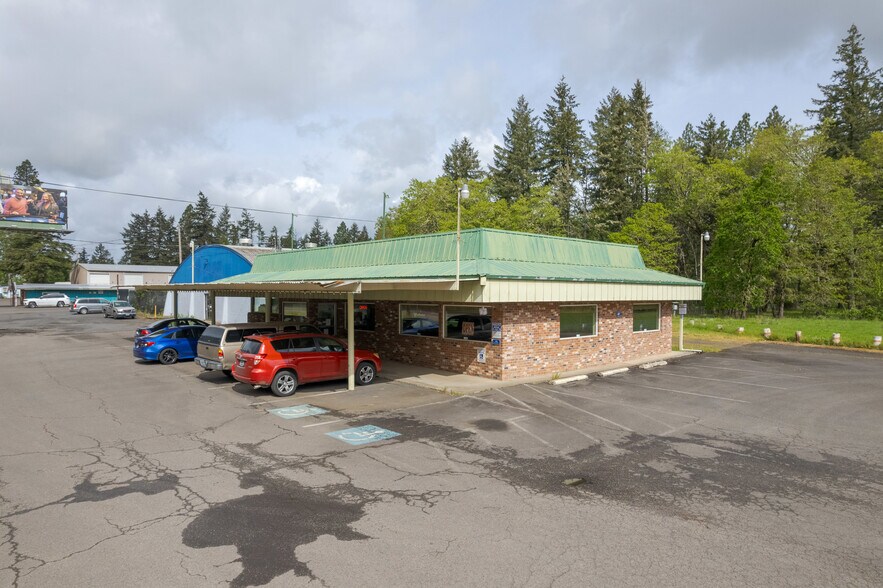 More Photos Of 25903 OR-126 Hwy, Veneta Restaurant For Sale